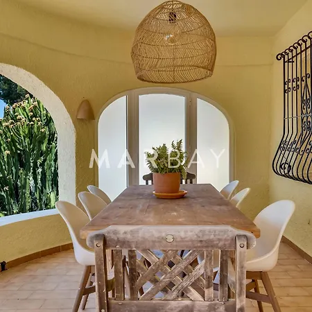 Casa Mariposa Villa *